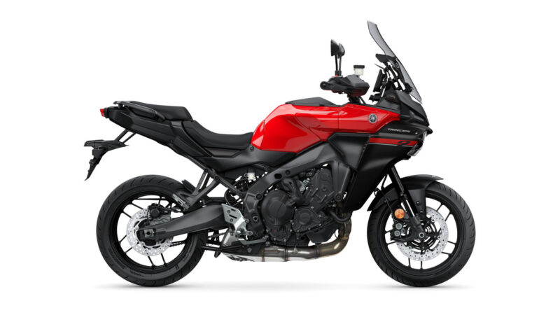 Tracer 9 Y-AMT Redline
