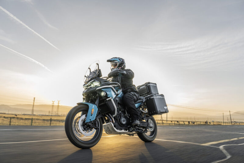 CF Moto 800MT Explore ES