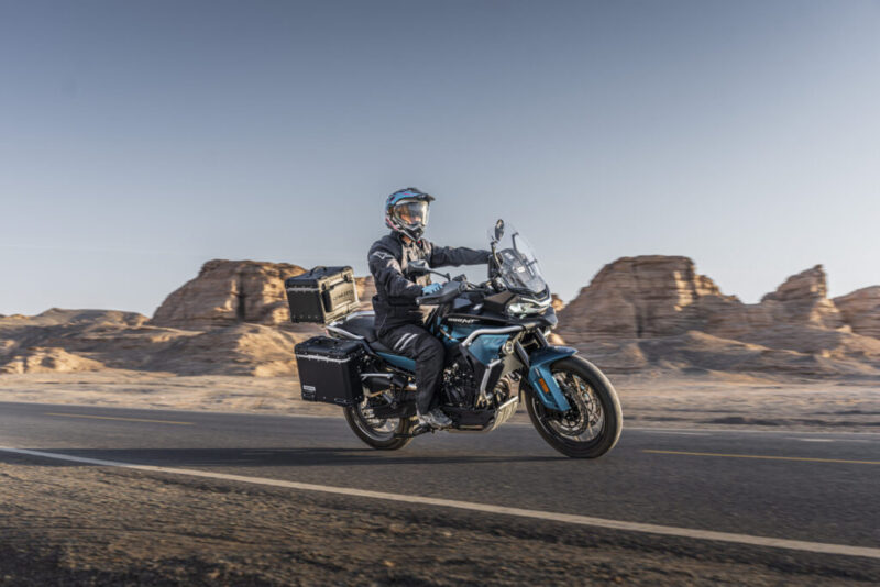 CF Moto 800MT Explore ES