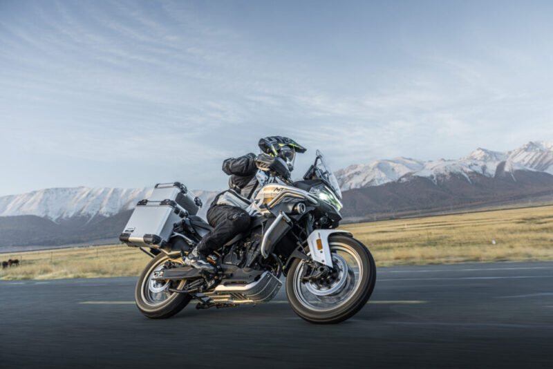 CF Moto 800MT Explore ES