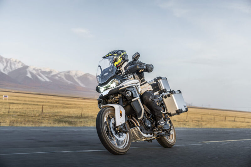 CF Moto 800MT Explore ES